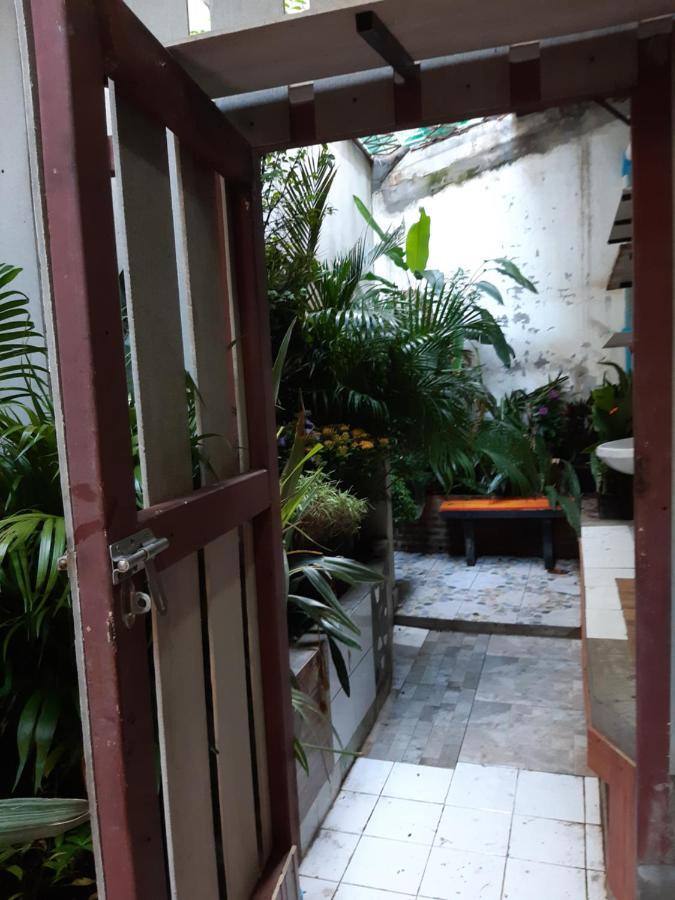 A & P House Διαμέρισμα Μπανγκόκ Εξωτερικό φωτογραφία